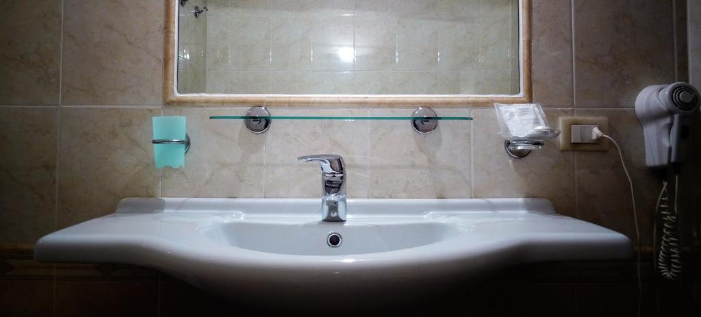 B&B Poggio Delle Ginestre Rutigliano Bagian luar foto